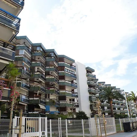 Sunandbed Formentor Apartman *